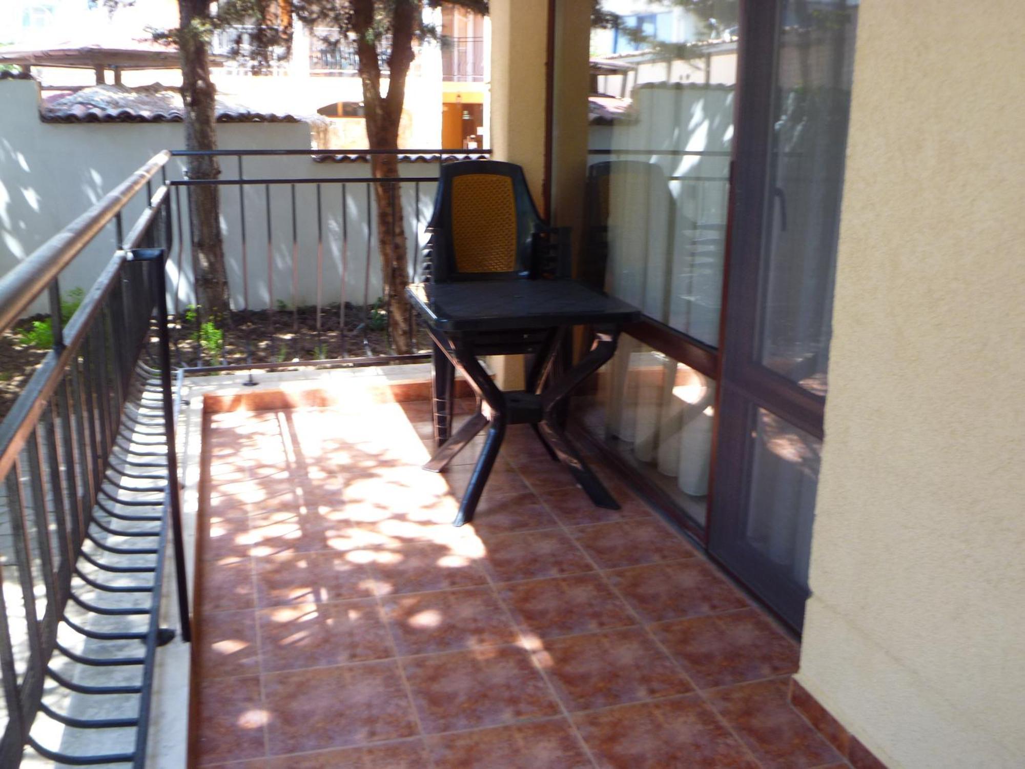 Aparthotel Rose Village Sunny Beach Esterno foto