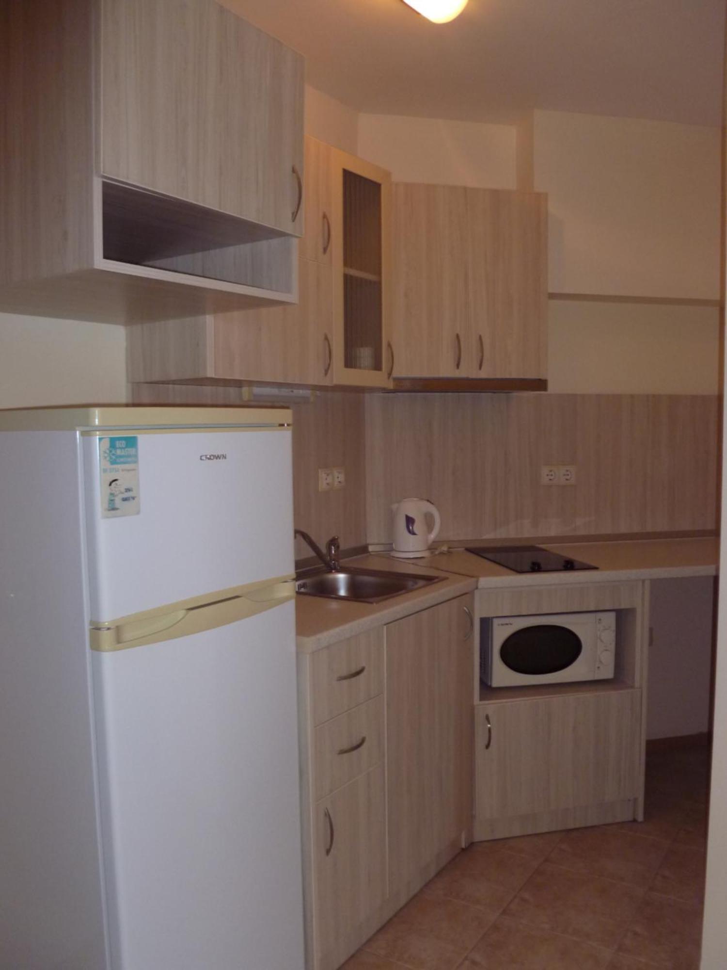Aparthotel Rose Village Sunny Beach Esterno foto
