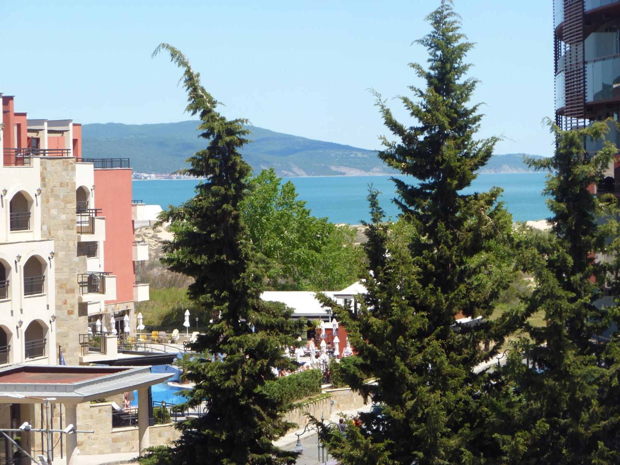 Aparthotel Rose Village Sunny Beach Esterno foto