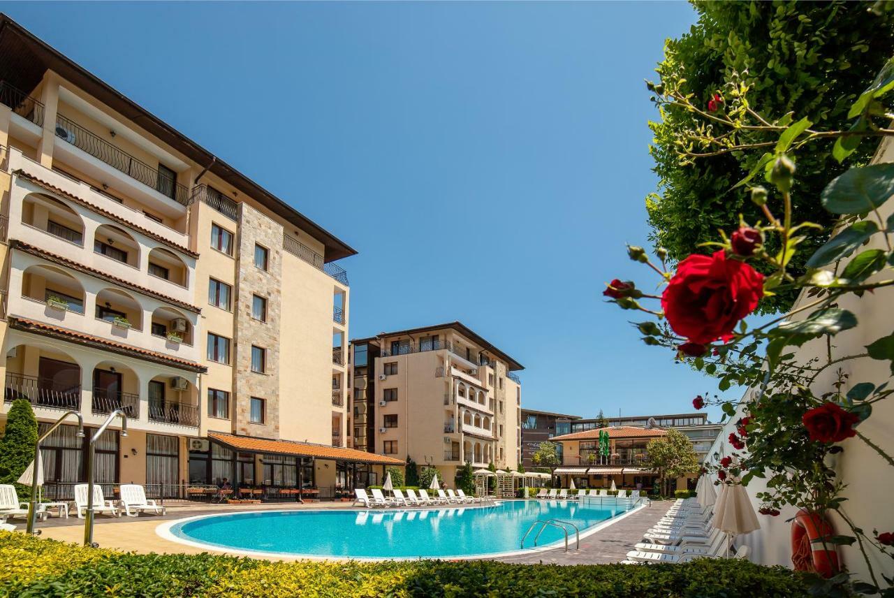 Aparthotel Rose Village Sunny Beach Esterno foto